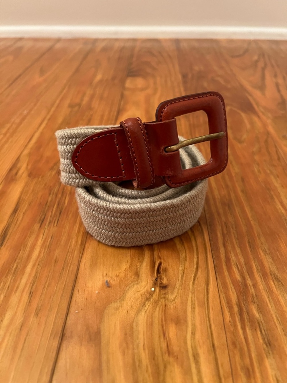 Women’s Talbots Genuine Brown Leather Trim And Cream Woven Belt Size S